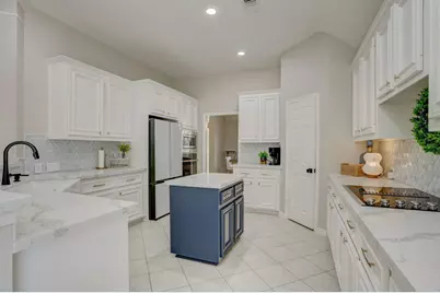 1515 Thunder Lake Lane, Sugar Land, TX 77498 - Photo 13