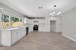 18007 Navajo Trail Dr, Spring, TX 77388 - Photo 9