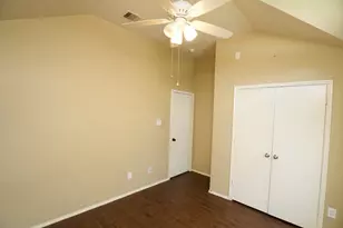 2710 Sockeye Dr, Houston, TX 77045 - Photo 13