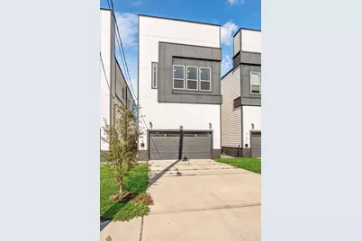 725 E 37th Street, Houston, TX 77022 - Photo 1