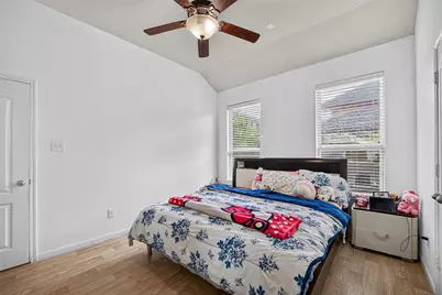 9314 Fuqua Ridge Lane, Houston, TX 77075 - Photo 19