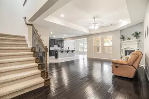 2228 Flower Croft Ln, League City, TX 77573 - Photo 5