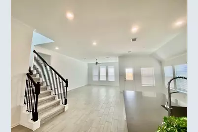 8710 Morning Glow Drive, Missouri City, TX 77459 - Photo 5