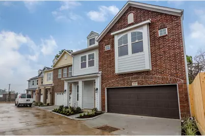 5010 Ella Boulevard, Houston, TX 77018 - Photo 1