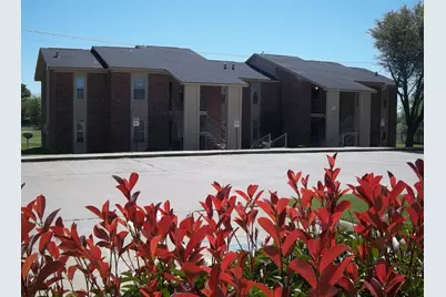 1107 W Whitney Place Drive, Whitney, TX 76692 - Photo 5