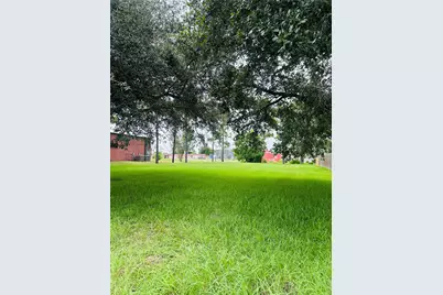 101 Knight Street, Angleton, TX 77515 - Photo 3