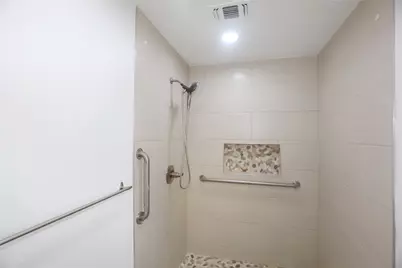 2210 Shadowbriar Drive, Houston, TX 77077 - Photo 33