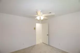 2210 Shadowbriar Dr, Houston, TX 77077 - Photo 25