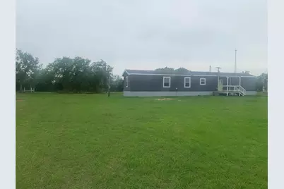 710 Parkmoor Boulevard, Edna, TX 77957 - Photo 7