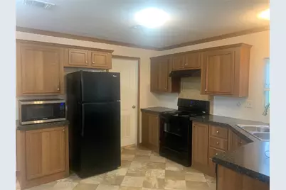 710 Parkmoor Boulevard, Edna, TX 77957 - Photo 15