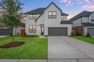 7082 N Lake Clopton Dr, Montgomery, TX 77316 - Photo 1