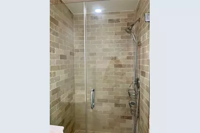 3118 Memel Street #B, Houston, TX 77026 - Photo 9