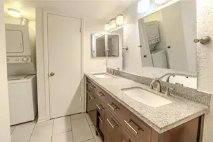 7575 Katy Fwy, Houston, TX 77024 - Photo 13