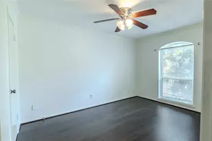 7575 Katy Fwy, Houston, TX 77024 - Photo 11