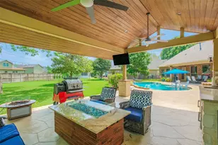 4302 Oxbow Cir E, Fulshear, TX 77441 - Photo 45