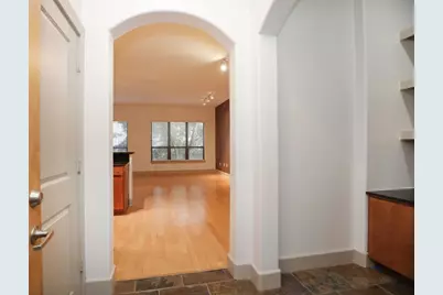 1901 Post Oak Boulevard #2109, Houston, TX 77056 - Photo 3