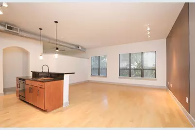 1901 Post Oak Boulevard #2109, Houston, TX 77056 - Photo 9