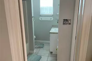 16647 John Silver Rd, Jamaica Beach, TX 77554 - Photo 19