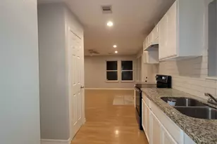 7608 E Magnolia St, Houston, TX 77012 - Photo 7