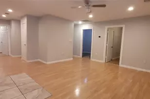 7608 E Magnolia St, Houston, TX 77012 - Photo 5