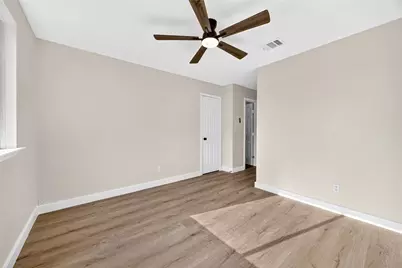 2426 Woodsdale Boulevard, Houston, TX 77038 - Photo 31