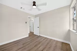 2426 Woodsdale Blvd, Houston, TX 77038 - Photo 29