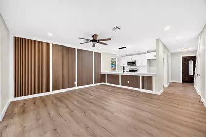 2426 Woodsdale Boulevard, Houston, TX 77038 - Photo 7