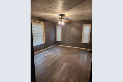 226 Bremond Street, Hempstead, TX 77445 - Photo 13