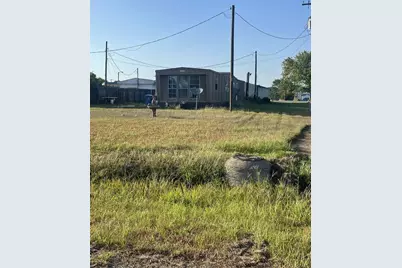 226 Bremond Street, Hempstead, TX 77445 - Photo 3