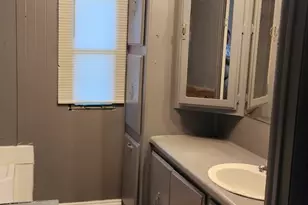 226 Bremond St, Hempstead, TX 77445 - Photo 11