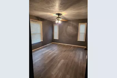 226 Bremond Street, Hempstead, TX 77445 - Photo 13