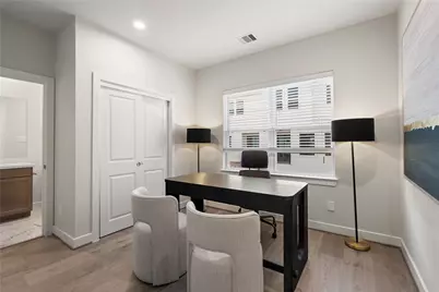 3923 Willowbend Point Drive, Houston, TX 77025 - Photo 27