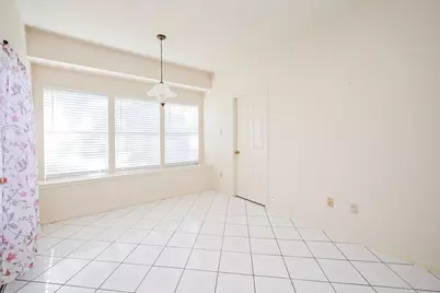 9731 New Kent Drive, Sugar Land, TX 77498 - Photo 13