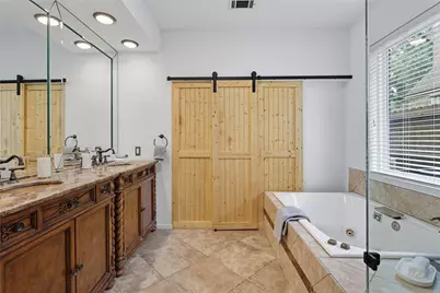 35 Outervale Place, The Woodlands, TX 77381 - Photo 17