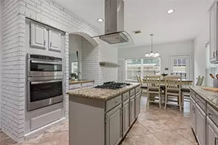 35 Outervale Pl, The Woodlands, TX 77381 - Photo 9