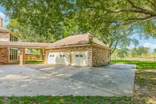1600 Azalea St, Sweeny, TX 77480 - Photo 37