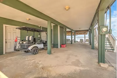 427 Tahiti Road, Tiki Island, TX 77554 - Photo 47