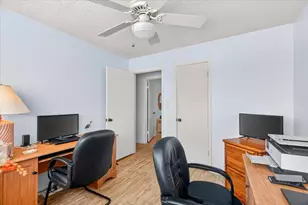 427 Tahiti Rd, Tiki Island, TX 77554 - Photo 37