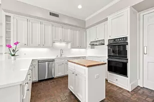 1422 Nantucket Dr, Houston, TX 77057 - Photo 9