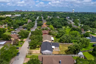 1817 Laura Lane, College Station, TX 77840 - Photo 27