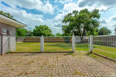 1817 Laura Lane, College Station, TX 77840 - Photo 35