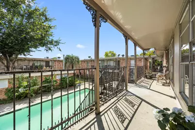 9616 Long Point Road #54, Houston, TX 77055 - Photo 3