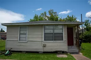 3929 Caplin St, Houston, TX 77026 - Photo 5