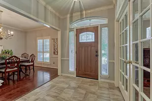 14 Feather Branch Ct, The Woodlands, TX 77381 - Photo 5