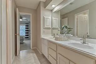 14 Feather Branch Ct, The Woodlands, TX 77381 - Photo 33