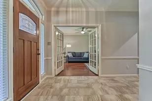 14 Feather Branch Ct, The Woodlands, TX 77381 - Photo 9
