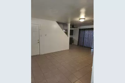 512 Harold Lane, Baytown, TX 77521 - Photo 5