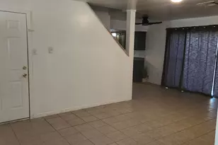 512 Harold Ln, Baytown, TX 77521 - Photo 5