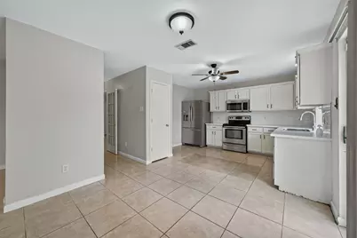 11811 Fossil Rock Lane, Houston, TX 77034 - Photo 17
