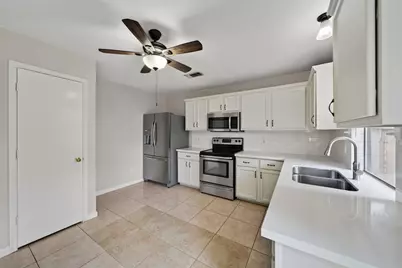 11811 Fossil Rock Lane, Houston, TX 77034 - Photo 11